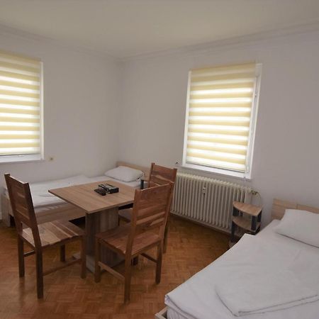 Nuertingen Zimmer Екстериор снимка